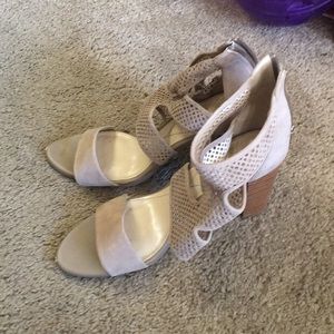 Tan wedges